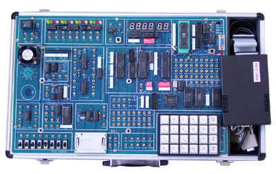    這是一款實(shí)驗(yàn)項(xiàng)目極其豐富,實(shí)驗(yàn)方式靈活,實(shí)驗(yàn)?zāi)K開放,仿真器外掛,功能非常強(qiáng)大,性能極其優(yōu)異的單片機(jī)教學(xué)實(shí)驗(yàn)儀,是《MCS-51單片機(jī)原理與接口》《單片機(jī)控制技術(shù)》《自動化控制》等課程教學(xué)的*佳配套實(shí)驗(yàn)設(shè)備，為各類院校的教學(xué)實(shí)驗(yàn)、課程設(shè)計(jì)、畢業(yè)設(shè)計(jì)提供了良好的實(shí)驗(yàn)開發(fā)環(huán)境。也可作為科研、開發(fā)工作者的得力助手。 