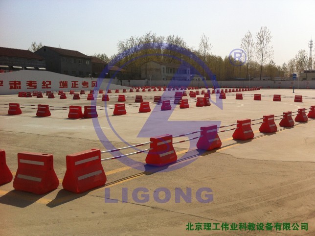 科目二場(chǎng)地考試系統(tǒng)，GPS小車考試系統(tǒng)