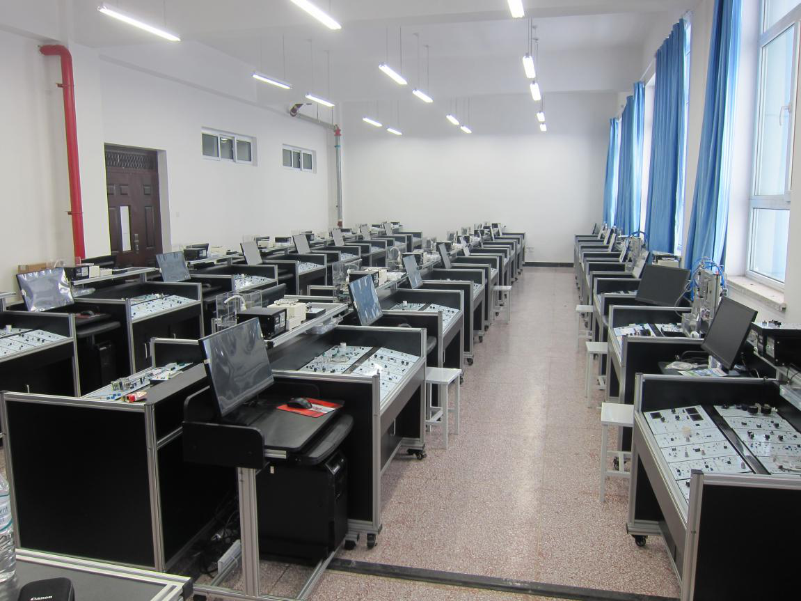 單片機(jī)實(shí)訓(xùn)裝置