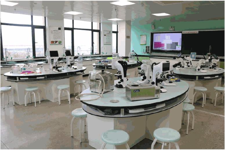 中學生物數(shù)字化信息系統(tǒng)實驗室(無線型)