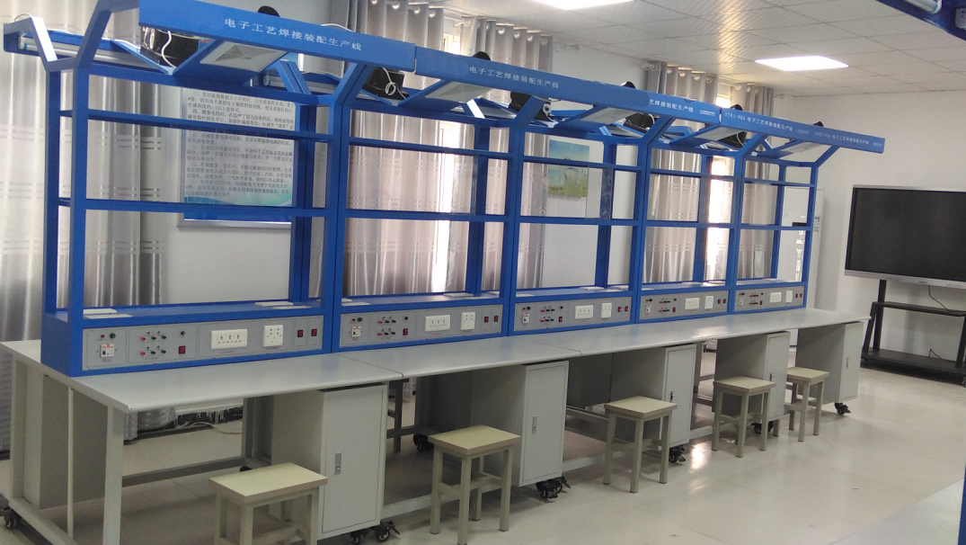 電子電路安裝與調(diào)試實訓平臺