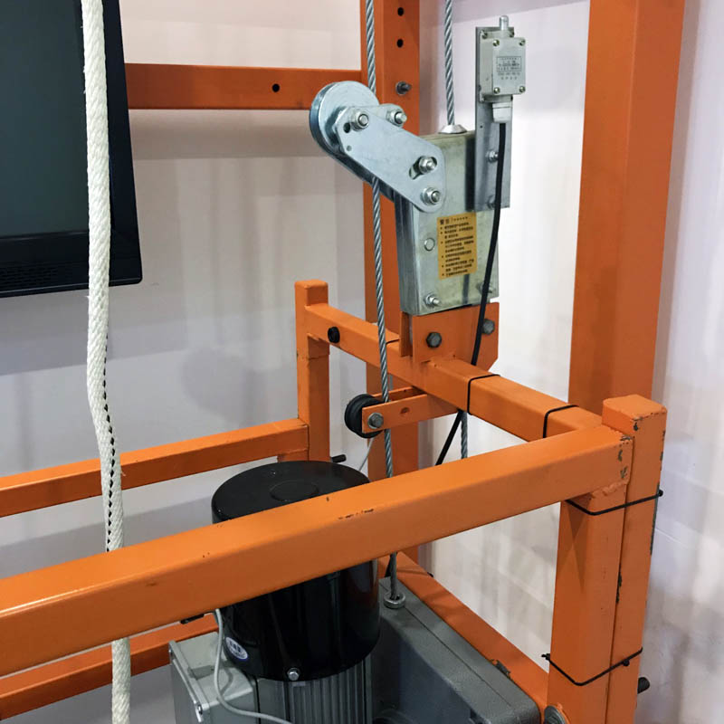 LG-TDG07高處安裝維護(hù)拆除作業(yè)實訓(xùn)設(shè)備