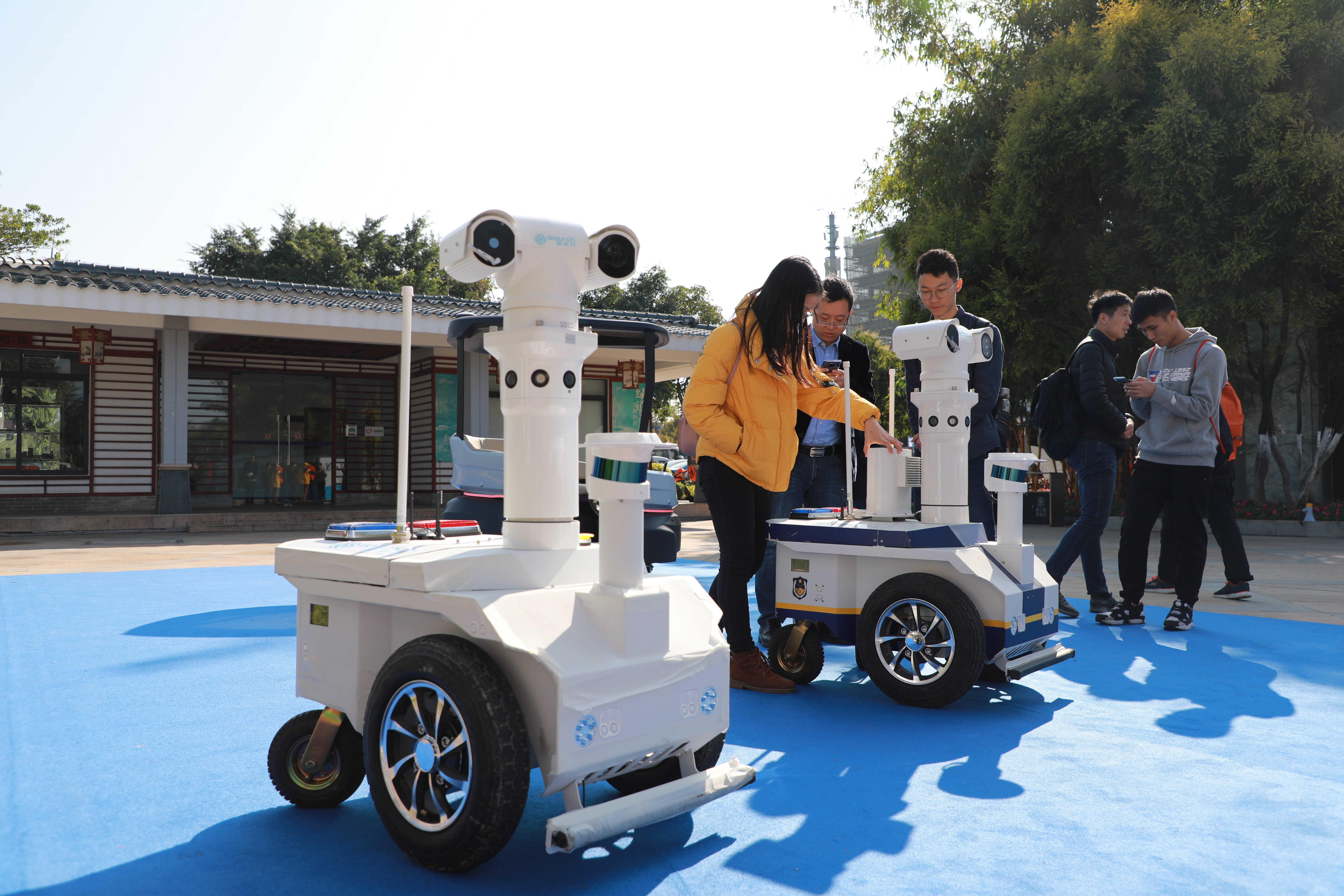 智能網(wǎng)聯(lián)車實(shí)訓(xùn)教具